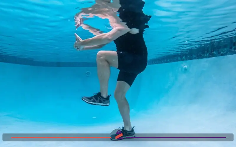 درمان کمر درد با ورزش در آب گرم