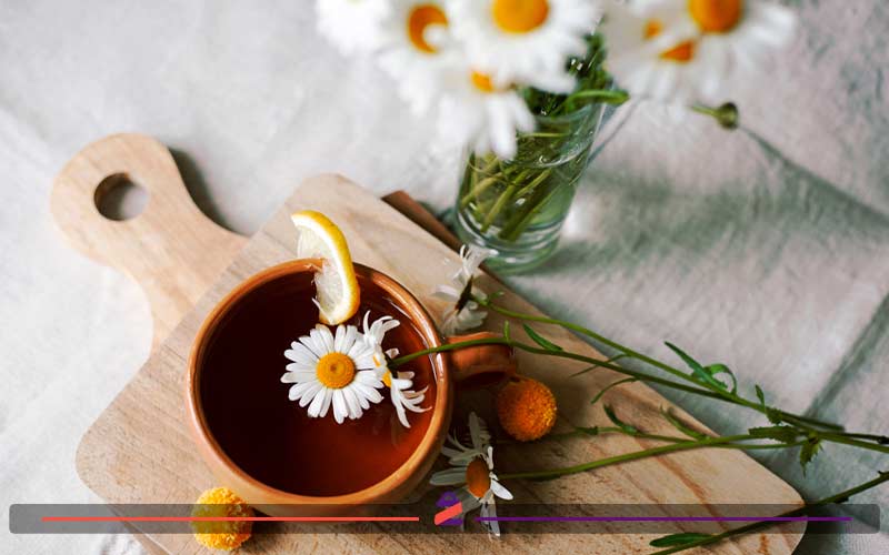 خوردن چای بابونه برای درمان کمر درد پریودی