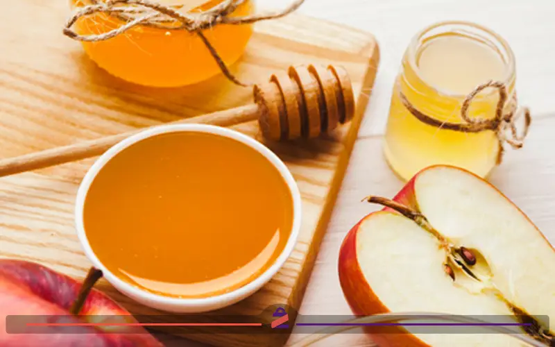 استفاده از عسل در کنار سرکه سیب برای درمان زانو