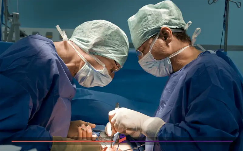 جراحی زانو از راه های درمان سرطان زانو